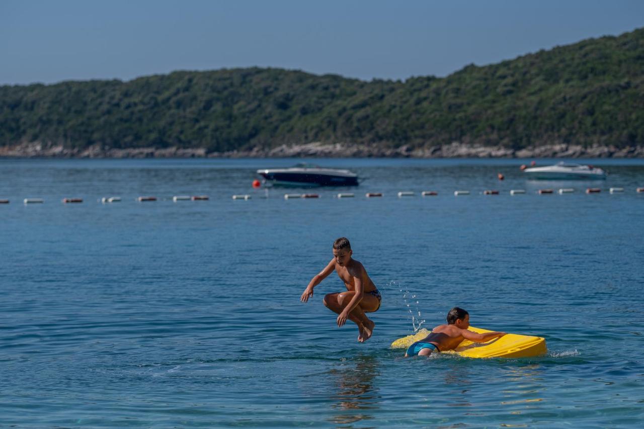 Poseidon The Beach Hotel Budva Luaran gambar