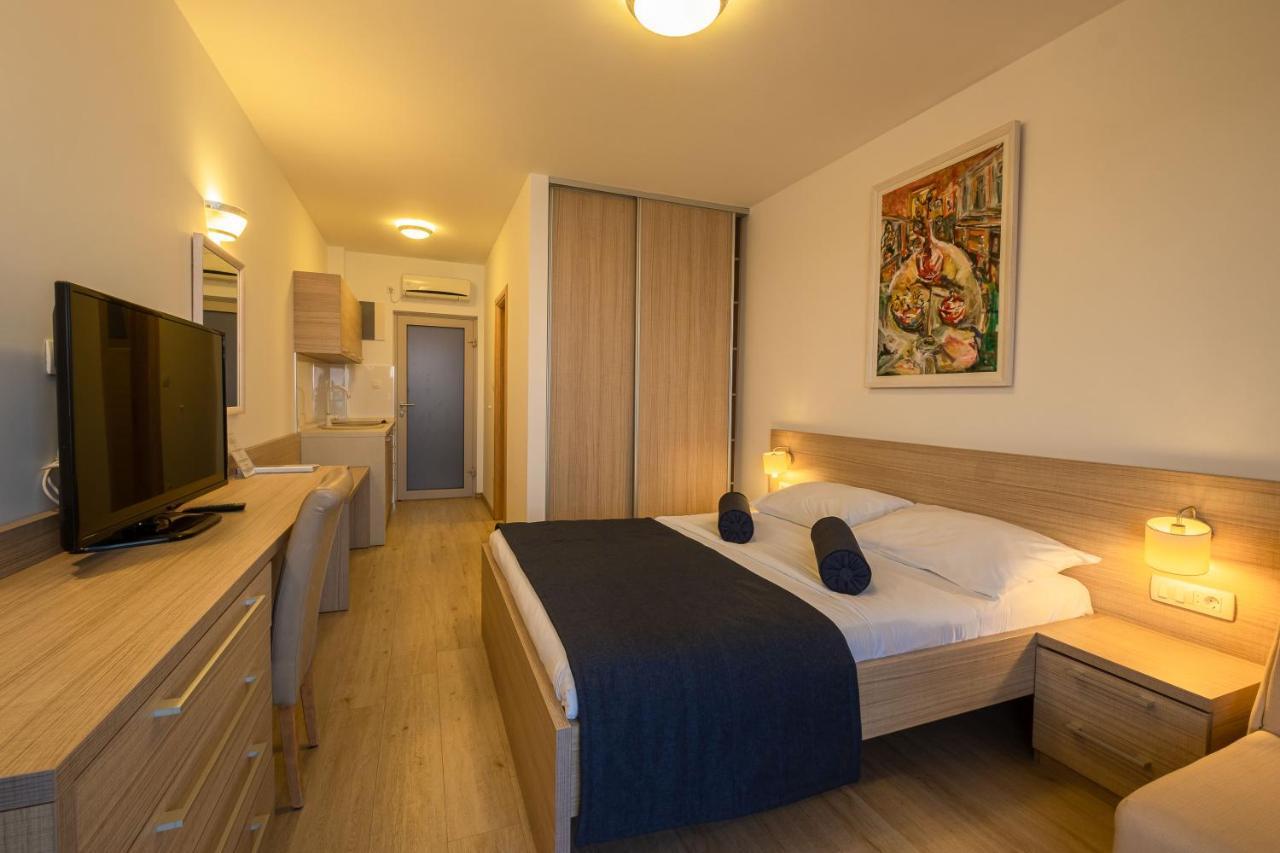 Poseidon The Beach Hotel Budva Luaran gambar